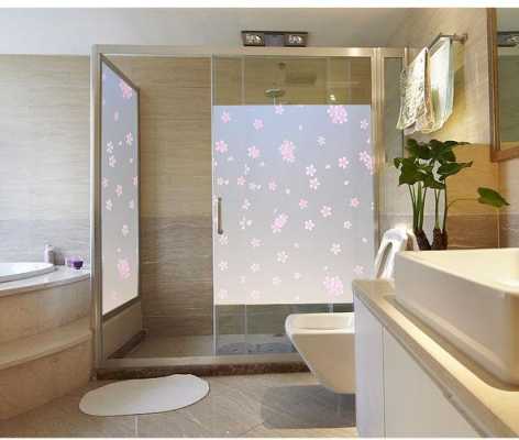  在厕所磨砂纸的图片「卫生间磨砂纸贴在玻璃里面还是外面」