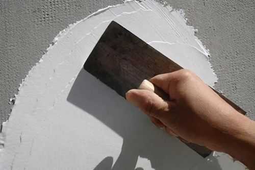 砂纸打磨腻子墙面视频-打磨砂纸腻子粉对肺有害吗